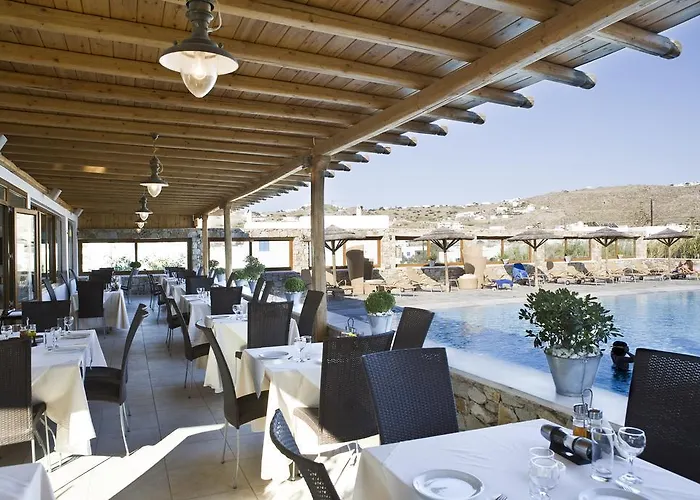 Yiannaki Отель 4*