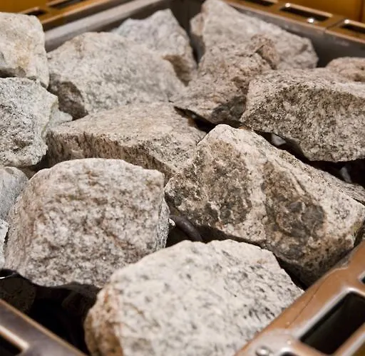 Отель Yiannaki 4*