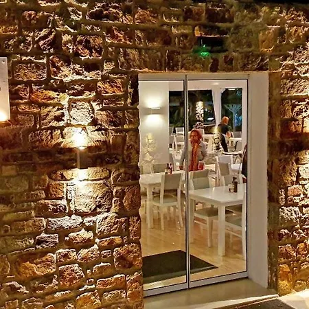 Yiannaki Ornos (Mykonos)