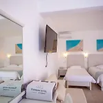 Yiannaki Hotel