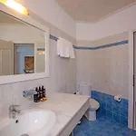 Hotel Yiannaki 4*