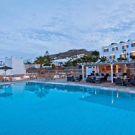 Hotel Yiannaki 4*