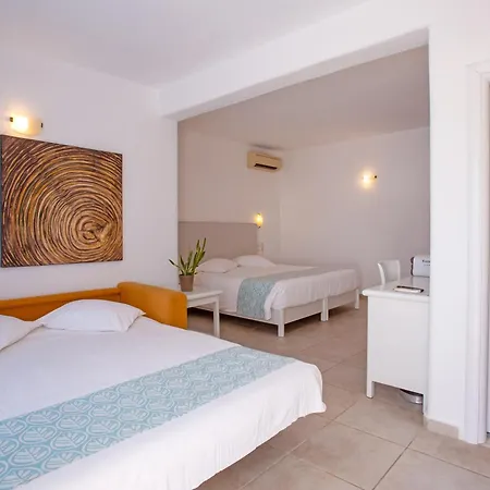 Yiannaki 4* Ornos (Mykonos)