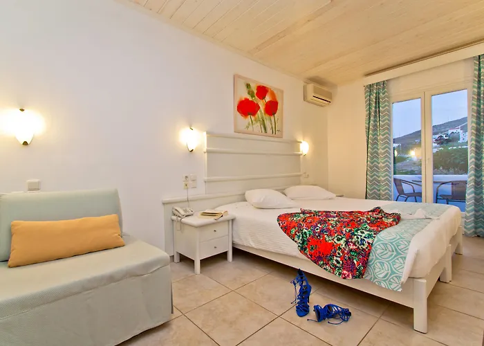 Yiannaki Ornos (Mykonos)