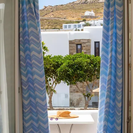 Yiannaki Hotel 4*