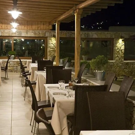 Yiannaki 4* Ornos (Mykonos)